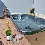 Duplex De 2 Y 2 Banos Y Con Jackuzzi Privado Daire *