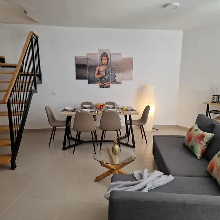 Duplex De 2 Y 2 Banos Y Con Jackuzzi Privado *